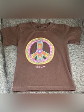 Hollywood Retro Psychedelic Peace Sign Graphic Tee Shirt Brown Toddler Kids Size